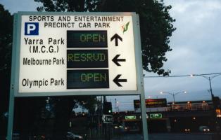 [Punt Rd Sign]